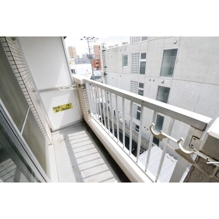物件内観写真11　(ベランダ・バルコニー)