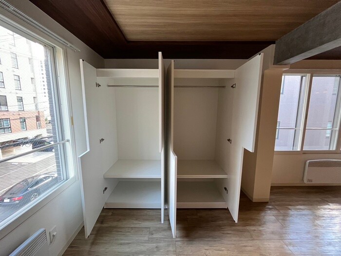 物件内観写真15　(収納)