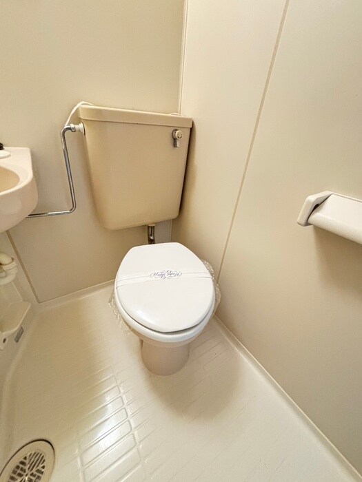 物件内観写真15　(トイレ)