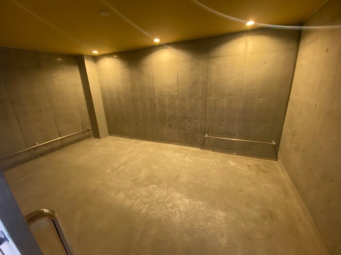 物件外観写真6　(駐輪場)