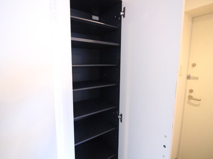 物件内観写真17　(靴箱)