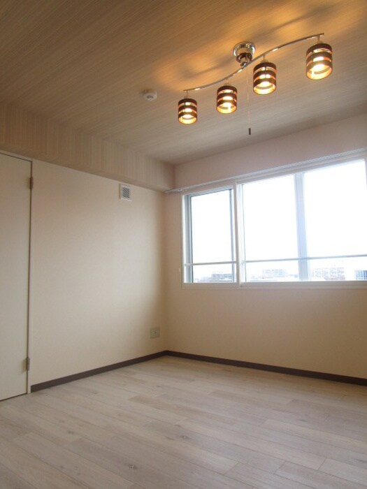 物件内観写真20　(居室)