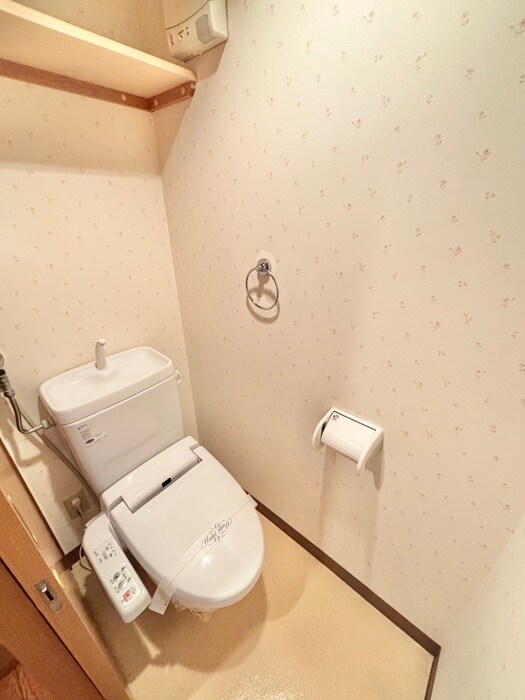 物件内観写真16　(トイレ)