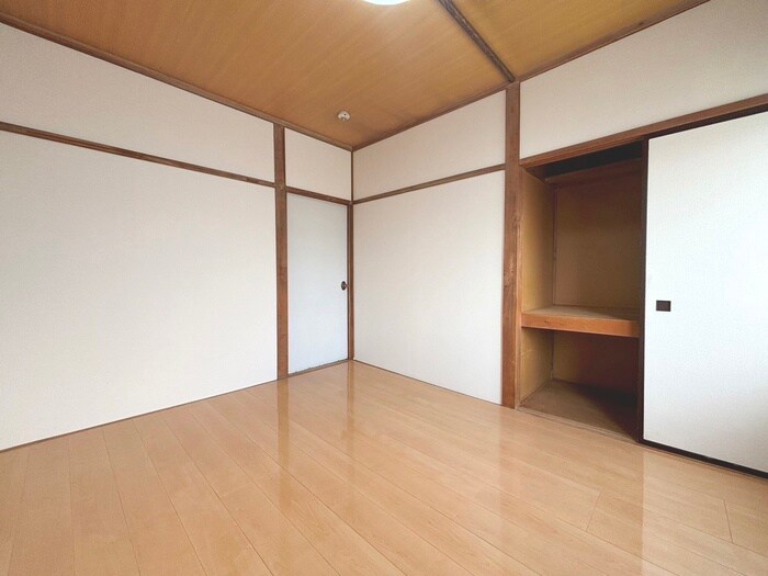 物件内観写真10　(居室)