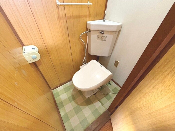 物件内観写真14　(トイレ)