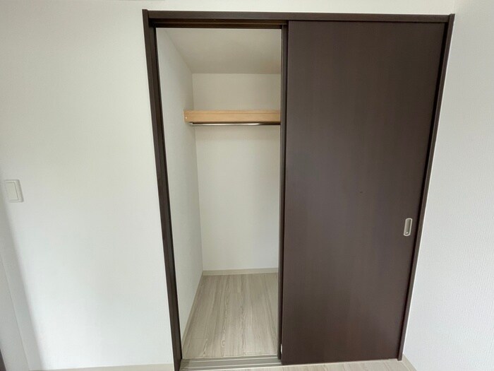 物件内観写真13　(収納)