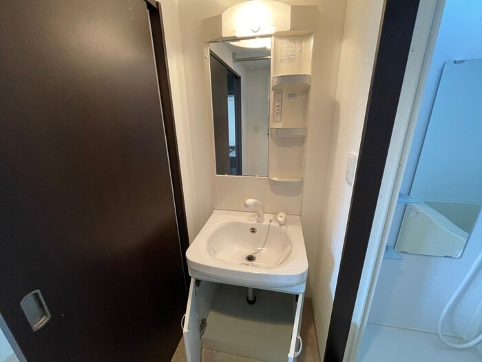 物件内観写真15　(洗面)