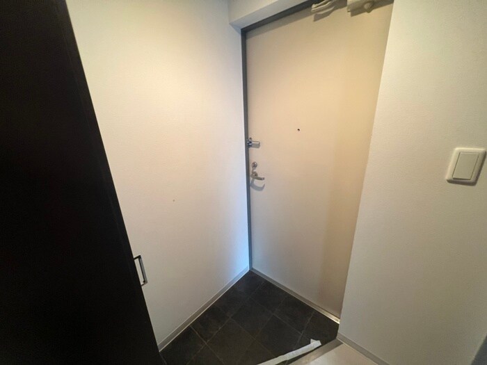 物件内観写真17　(玄関)