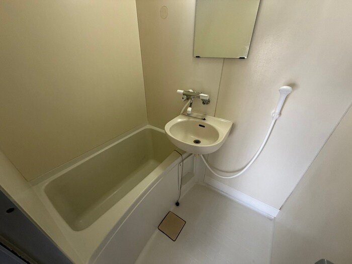 物件内観写真11　(バス／シャワールーム等)