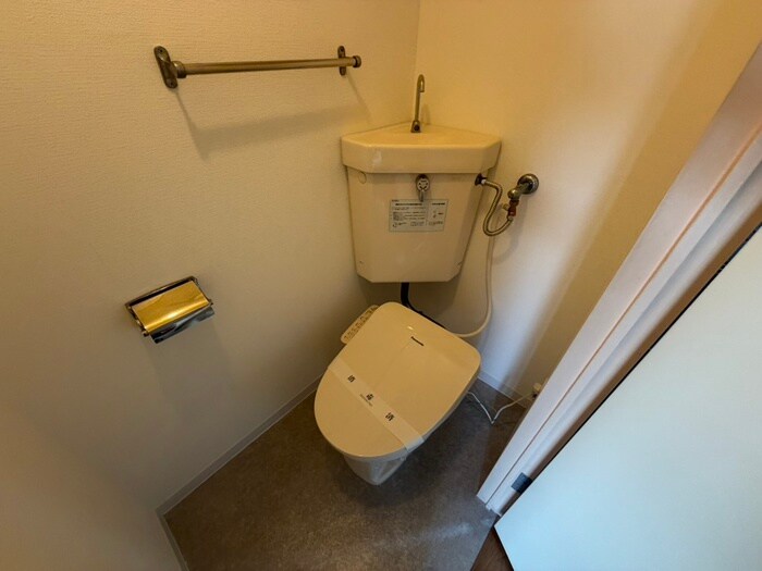 物件内観写真12　(トイレ)