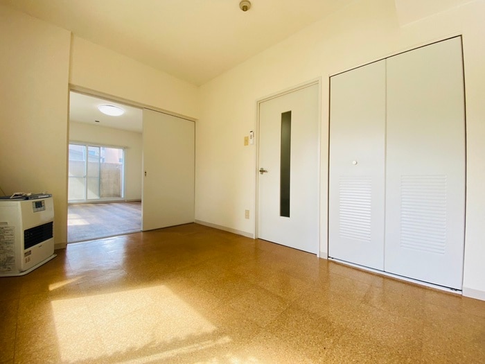 物件内観写真21　(居室)