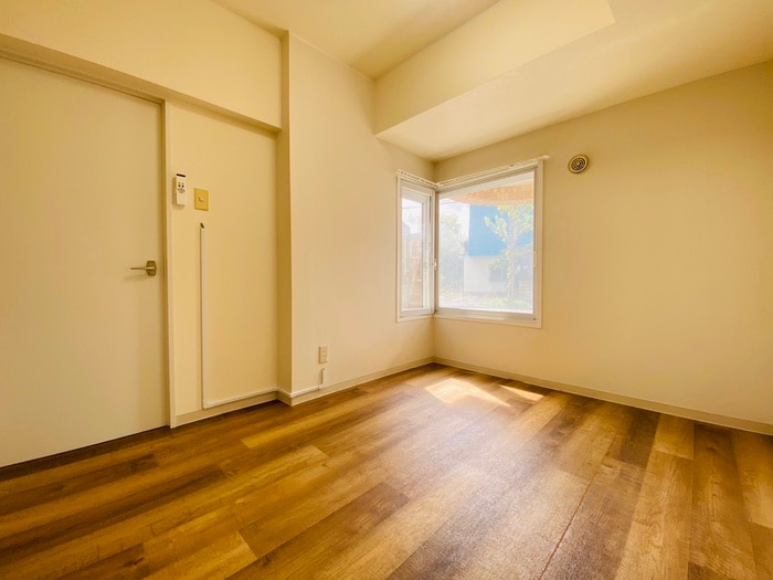 物件内観写真22　(居室)