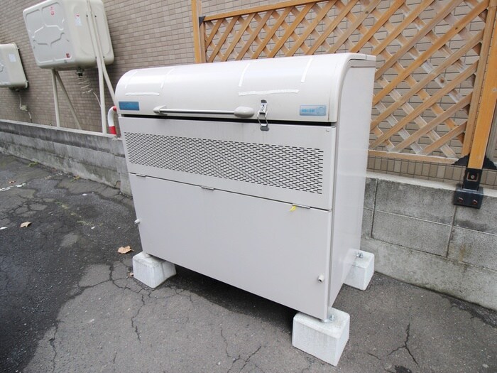 物件外観写真4　(建物設備)