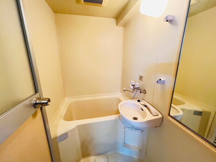 物件内観写真12　(バス／シャワールーム等)