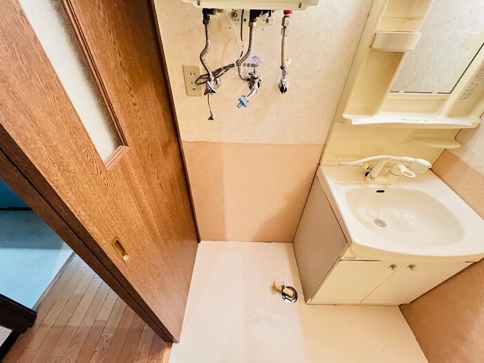 物件内観写真19　(洗濯機置場)