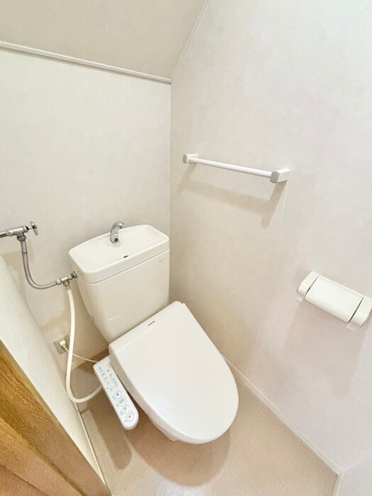 物件内観写真16　(トイレ)