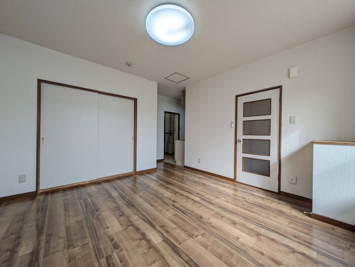 物件内観写真7　(居室)