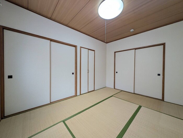 物件内観写真15　(居室)