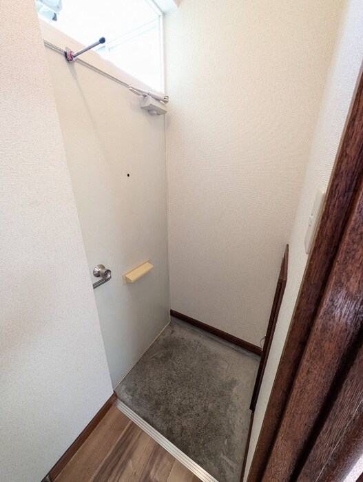 物件内観写真21　(玄関)