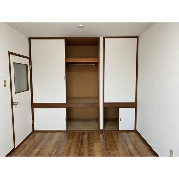 物件内観写真5　(居室)