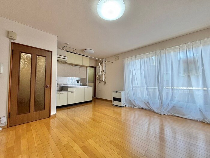 物件内観写真10　(居室)