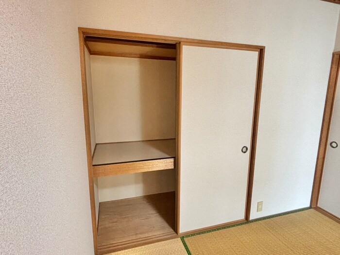 物件内観写真18　(収納)