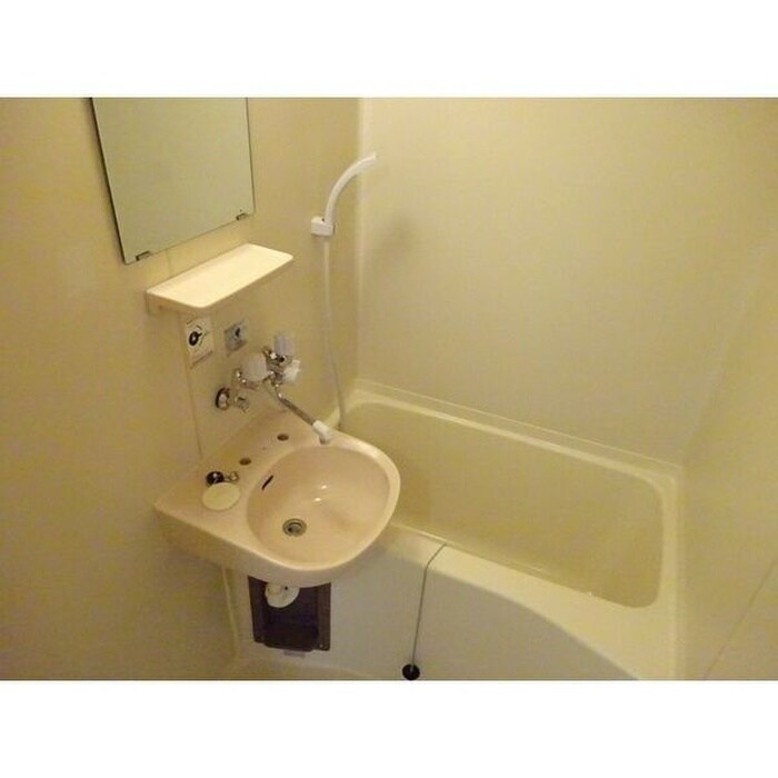 物件内観写真13　(バス／シャワールーム等)