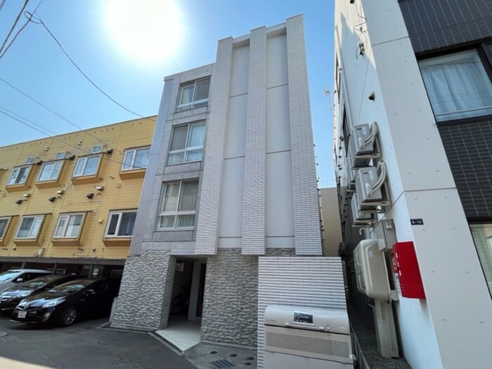 物件外観写真2　(外観写真)