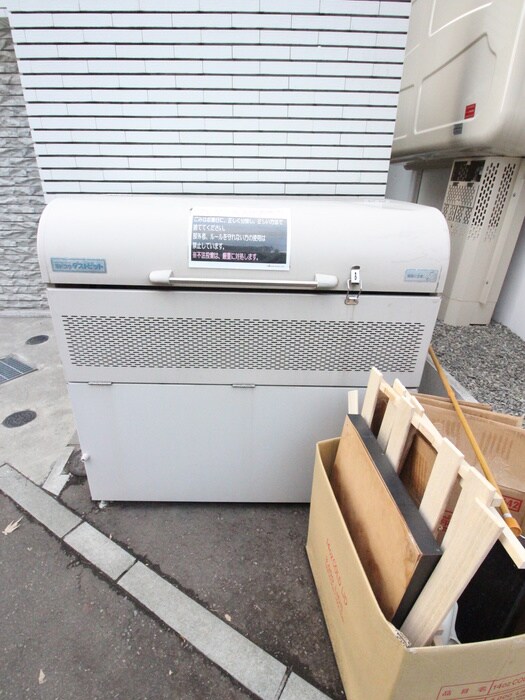 物件外観写真6　(建物設備)