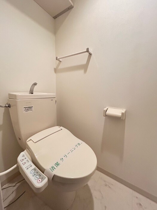 物件内観写真13　(トイレ)