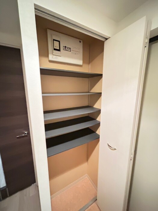 物件内観写真18　(靴箱)