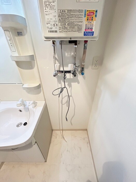 物件内観写真19　(洗濯機置場)