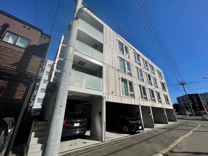 物件外観写真1　(外観写真)