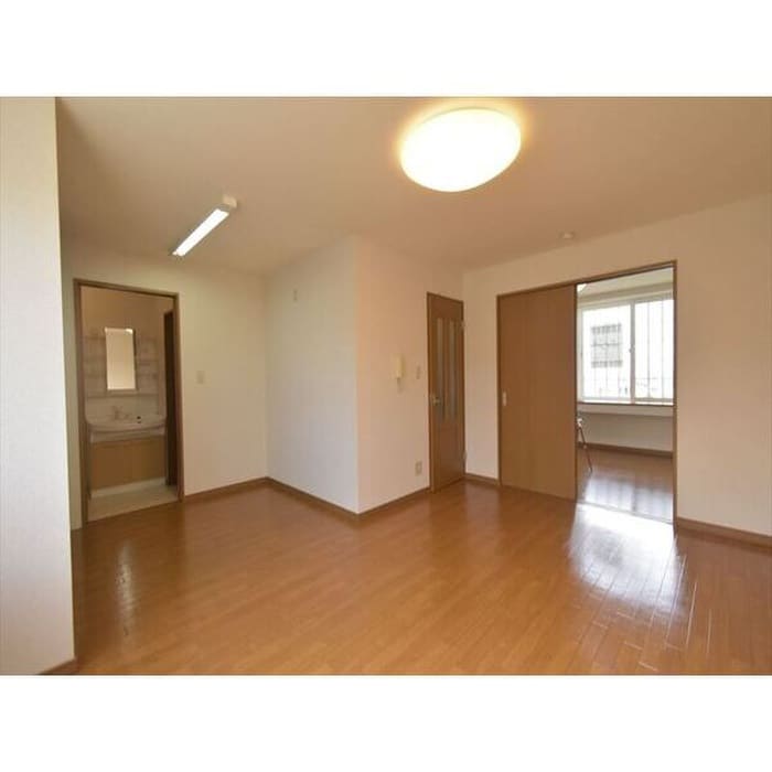 物件内観写真4　(居室)