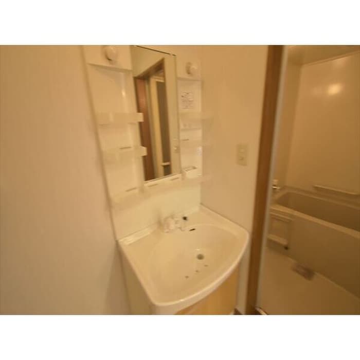 物件内観写真10　(洗面)