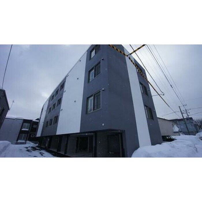 物件外観写真1　(外観写真)