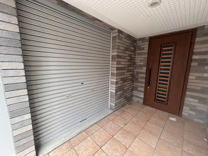 物件外観写真4　(駐車場)