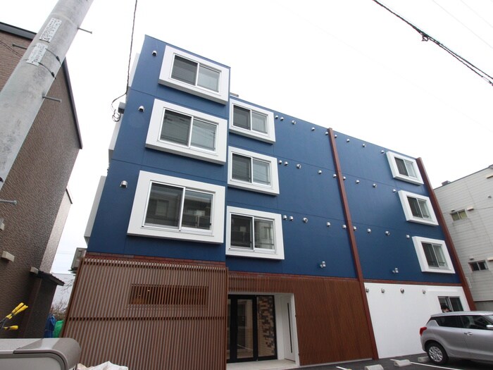 物件外観写真2　(外観写真)