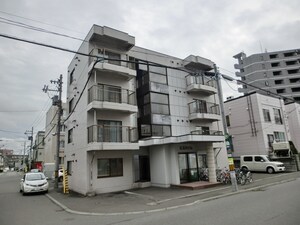 エスハイム外観写真