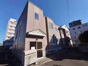 ア－バンコ－ト伏見外観写真