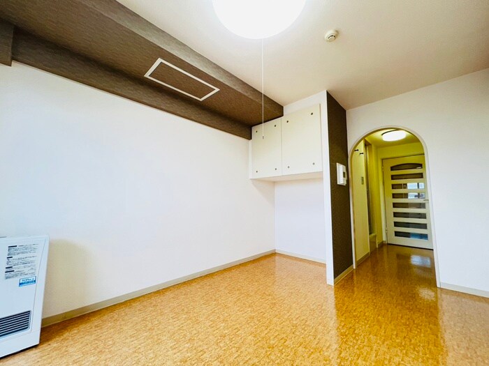 物件内観写真9　(居室)