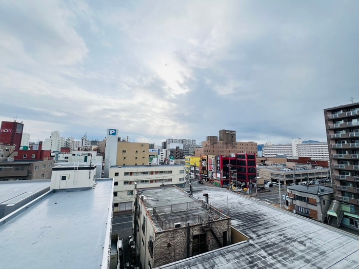 物件内観写真17　(室内からの展望)