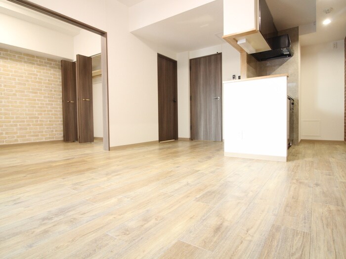 物件内観写真8　(居室)