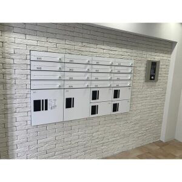 物件外観写真4　(建物設備)