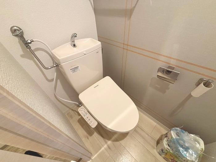 物件内観写真13　(トイレ)