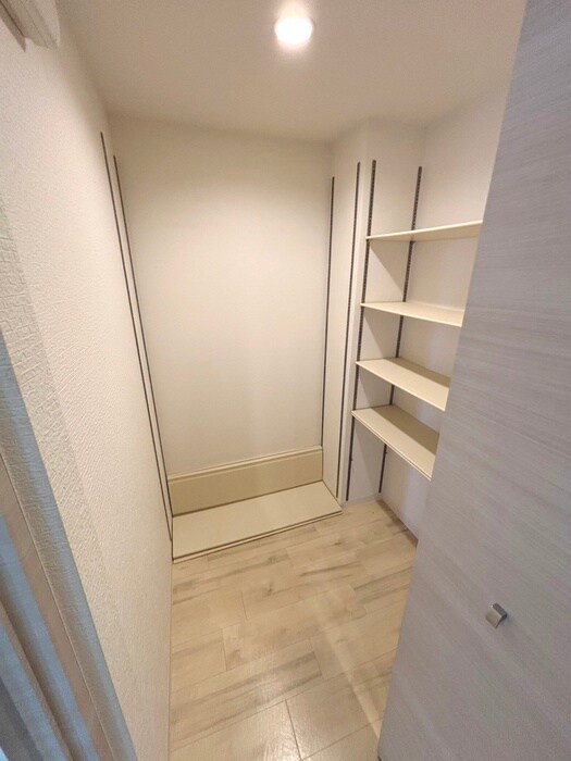 物件内観写真14　(収納)