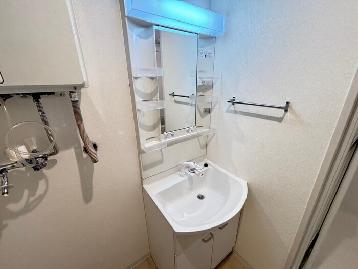 物件内観写真16　(洗面)