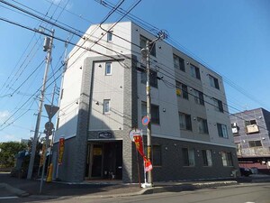 カルム平岸３・７外観写真