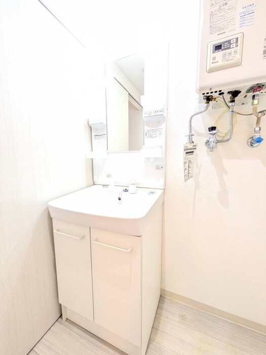 物件内観写真12　(洗面)