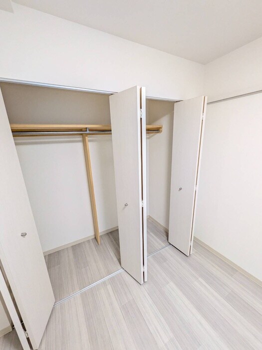 物件内観写真13　(収納)